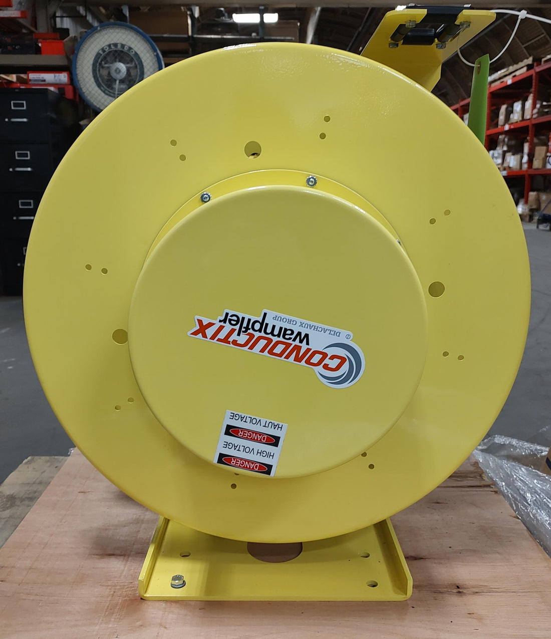  2400 Series Cable Reel